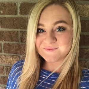 Meet your Posher, Maddie